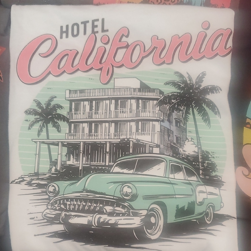 Vintage Style Hotel California Graphic Tee